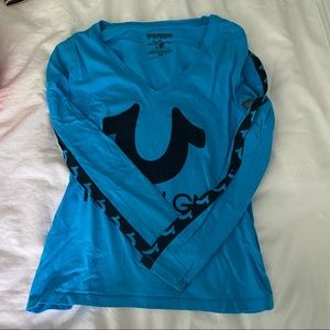 Blue true religion long sleeve v-neck top